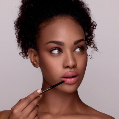 Extra-LipStay - automaatne huulepliiats