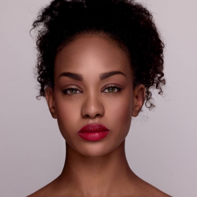 Extra-LipStay - automaatne huulepliiats