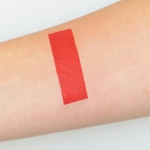 Kauapüsiv matt vedel huulepulk – RUBY - 2