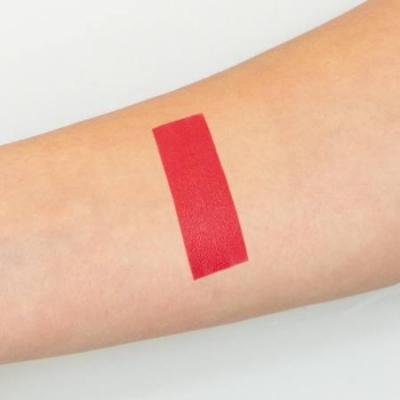 Kauapüsiv matt vedel huulepulk – MAGENTA